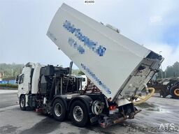 Volvo FM410 6x2 Sweeper Truck – Well Equipped – 282,000