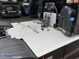 Volvo FH 500 Globetrotter XL, 6x2, ADR