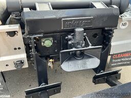 Man TGS 35.440 8x4 HMF 16 Tonmeter Z-kraan