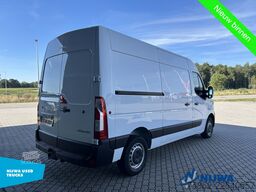 Renault Master T33 135 L2H2 Navigatie + Trekhaak