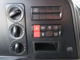Mercedes-Benz Atego 1218 1218 L Bak+Klep Dhollandia 1500 kg