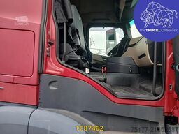 Mercedes-Benz Actros 1842