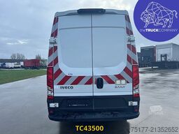 Iveco Daily 35C15V12 Double cab 7 places