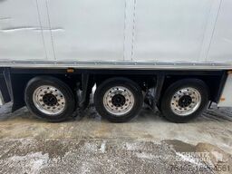 Schmitz Cargobull Semitrailer Reefer Multitemp