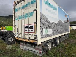 Tyllis trailer with chip body and tipper – hydraulic side