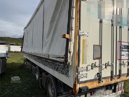 Tyllis trailer with chip body and tipper – hydraulic side