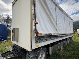 Tyllis trailer with chip body and tipper – hydraulic side