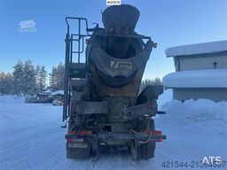 Volvo FMX 540 concrete truck 8x4 w/ cross-country skid.