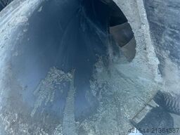 Volvo FMX 540 concrete truck 8x4 w/ cross-country skid.