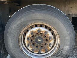 Schmitz Cargobull SCS 24/L-13.62  Curtainsider Edscha