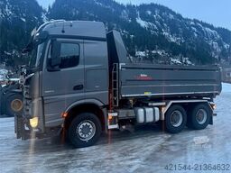 Mercedes-Benz Arocs 6x4 brøyterigget kombibil, laxolås, sidetipp