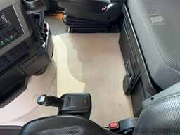 Volvo FH 460 GLOBETROTTER XL / DYNAMIC STEERING / I-P...