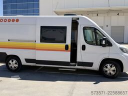 Peugeot Boxer 2024 | Manual | Totalmente equipada