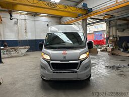 Peugeot Boxer 2024 | Manual | Totalmente equipada