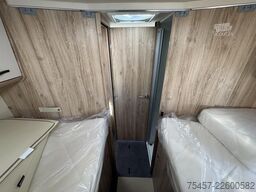 EURAMOBIL Profila RS PRS 720 EF AHK, Markise, Radio, RFK