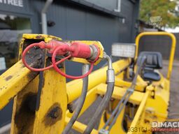 Striegel 150 DYA minishovel met 2 bakken en palletvorken...