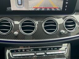 MERCEDES-BENZ E 450 4Matic Foliert in Grau Matt original Weiss