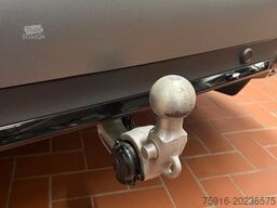 MERCEDES-BENZ E 450 4Matic Foliert in Grau Matt original Weiss