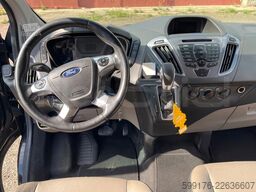 Ford Tourneo