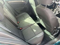 VOLKSWAGEN Golf Variant TDI DSG JOIN*LED*Klimaaut.*Stand*