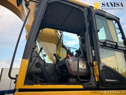 KOMATSU PC 210 LC-11/OilQuick 70-55 /2x LöffelZSA