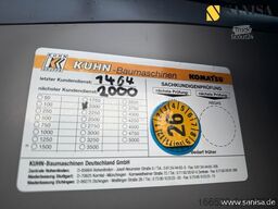 KOMATSU PC 210 LC-11/OilQuick 70-55 /2x LöffelZSA