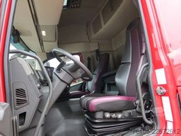 Volvo FM 420 Slaapcabine, Luchtvering achter
