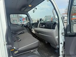 MITSUBISHI Fuso Canter 7C18 Maschinen Transporter 23.479 km