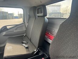 FUSO Canter Maschinentransporter mit Rampen