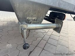 FUSO Canter Maschinentransporter mit Rampen