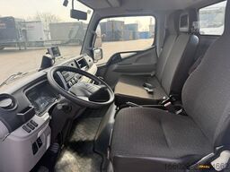 MITSUBISHI Fuso Canter 7C18 Maschinen Transporter 23.947 km