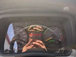 MITSUBISHI Fuso Canter 7C18 Maschinen Transporter 23.947 km