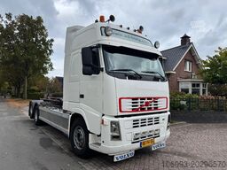 Volvo FH 460 6 x 2 Haakarm       APK 09-2026
