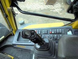 Liebherr L 514 stereo
