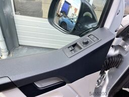 VW Transporter 2.0 TSI L2H1 Benzine  Dubbele Schui...