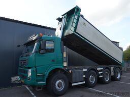 Terberg FM 2000 8x8 tipper truck 661.000km