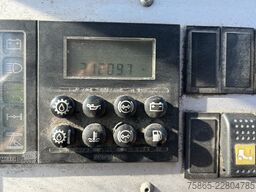 Terberg YT182 / Motor Problem - Oil Pressure / 2006 / C...
