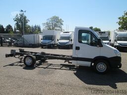 IVECO 35s13 *Fahrgestell*Klima*Euro 5*