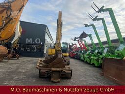 KOMATSU Komatsu PC228 USLC-3EO