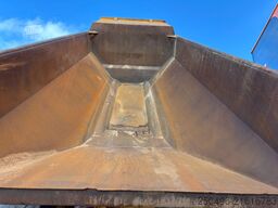 Volvo A 25 C 6x6 BOX L=4892 mm