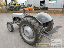 Massey Ferguson MF TE 20