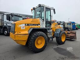 LIEBHERR L512 / Gabel + Schaufel / German Machine