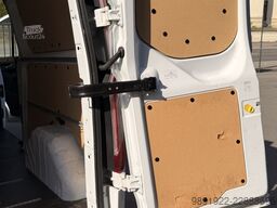 Ter Hoeven Cars & Vans Ter Hoeven Cars & Vans Ter Hoeven Cars & Vans