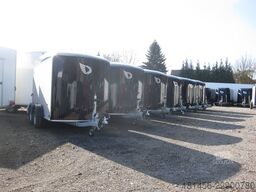 trailershop Debon Roadster 400 Seitentür berrydirekt