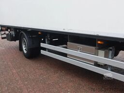 MAN TGM 15.290 Trekker + Heiwo city trailer geisole...