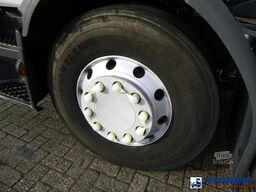 Renault Premium 270.19 dxi 4x2 gas tank 19.4 m3