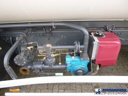 Renault Premium 270.19 dxi 4x2 gas tank 19.4 m3