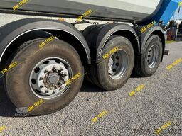 Mantella SRM3 Kipper 26cbm + Plane