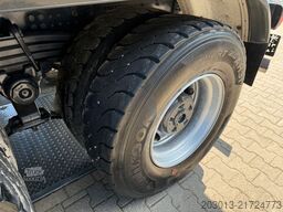 SCANIA P 410 8x4 Dreiseitenkipper DAUTEL