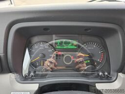 MITSUBISHI Fuso Canter 7C18 3-Sitzer Klima Ladebordwand